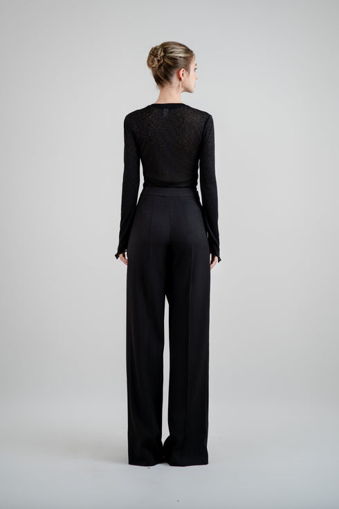 QUẦN SUÔNG CẠP CHÉO LASANRA CARMEN